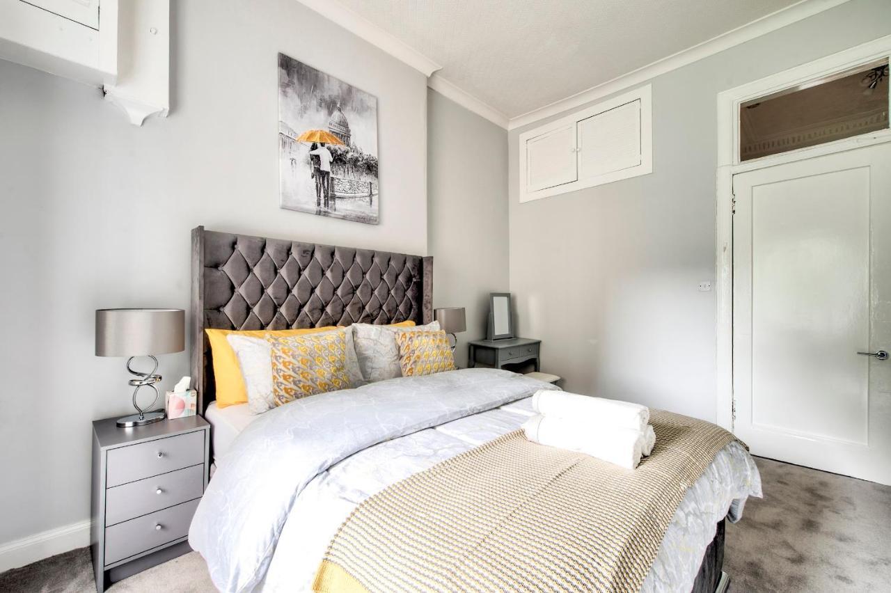 شقة غلاسغو  في Pass The Keys Stylish 2 Bed In Heart Of West End المظهر الخارجي الصورة