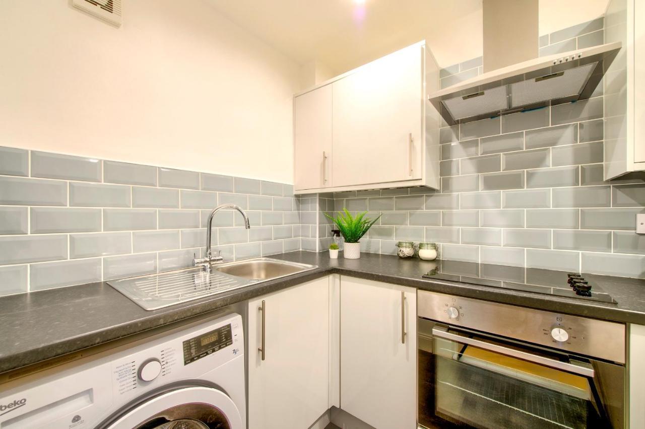 شقة غلاسغو  في Pass The Keys Stylish 2 Bed In Heart Of West End المظهر الخارجي الصورة