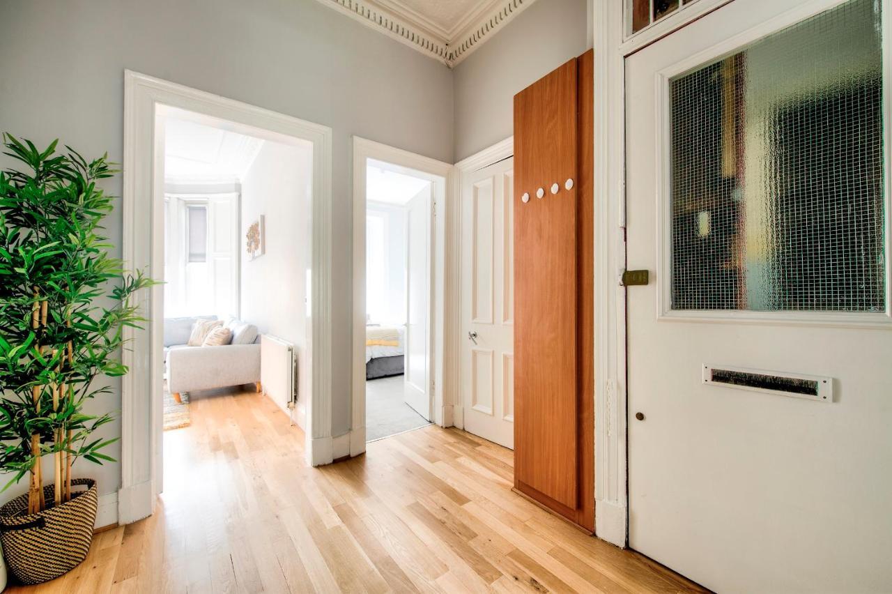 شقة غلاسغو  في Pass The Keys Stylish 2 Bed In Heart Of West End المظهر الخارجي الصورة