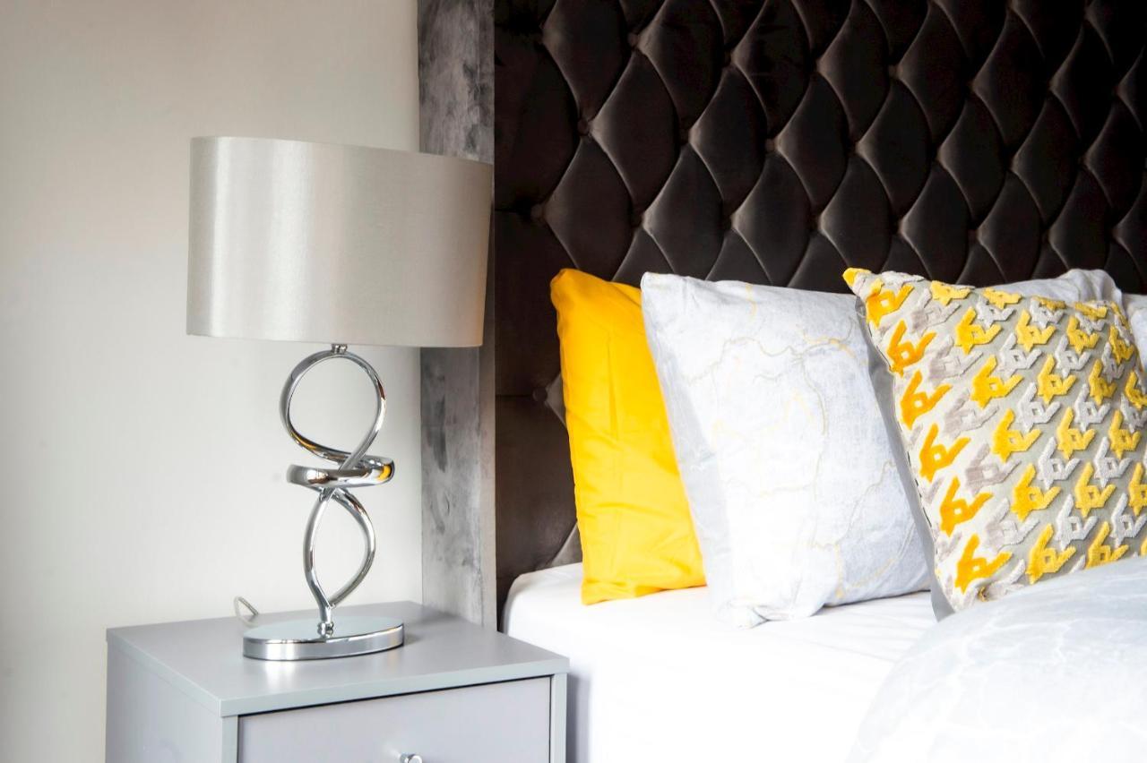 شقة غلاسغو  في Pass The Keys Stylish 2 Bed In Heart Of West End المظهر الخارجي الصورة